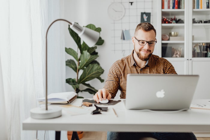 Télétravail à 100 % : les PME sont-elles prêtes ?